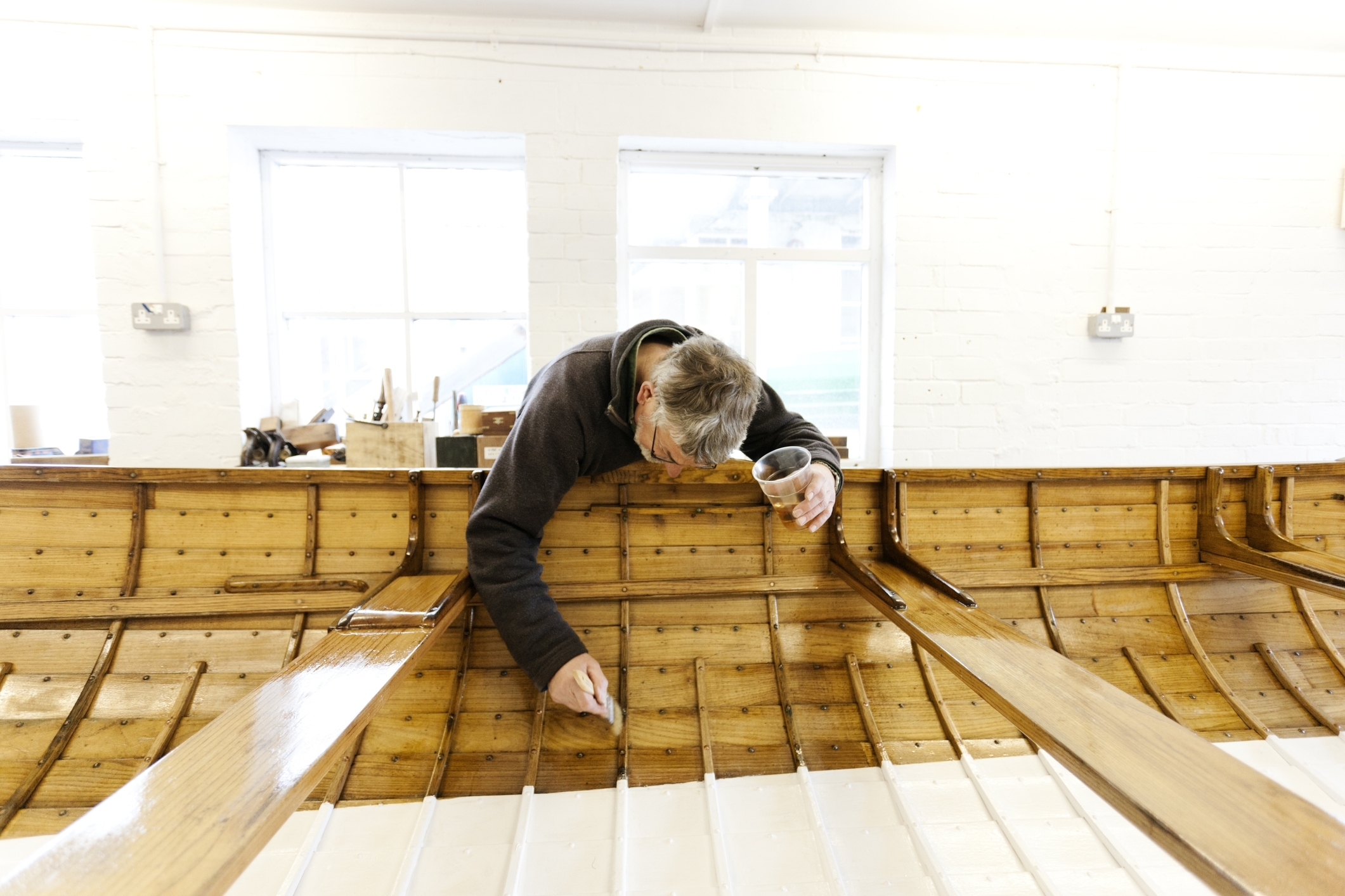 5 Ways to beautify your boat’s wooden exterior